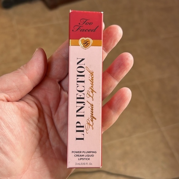 Too Faced Lip Injection Power Plumping Cream Longwear Liquid Lipstick Infatuated - Picture 4 of 7